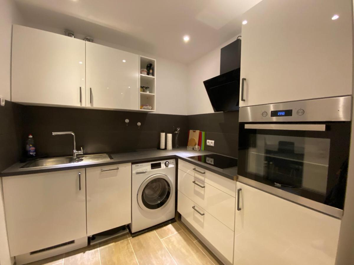 Duisburg Von Oben 3,5 Zimmer 8.Og Frisch Saniert Luaran gambar